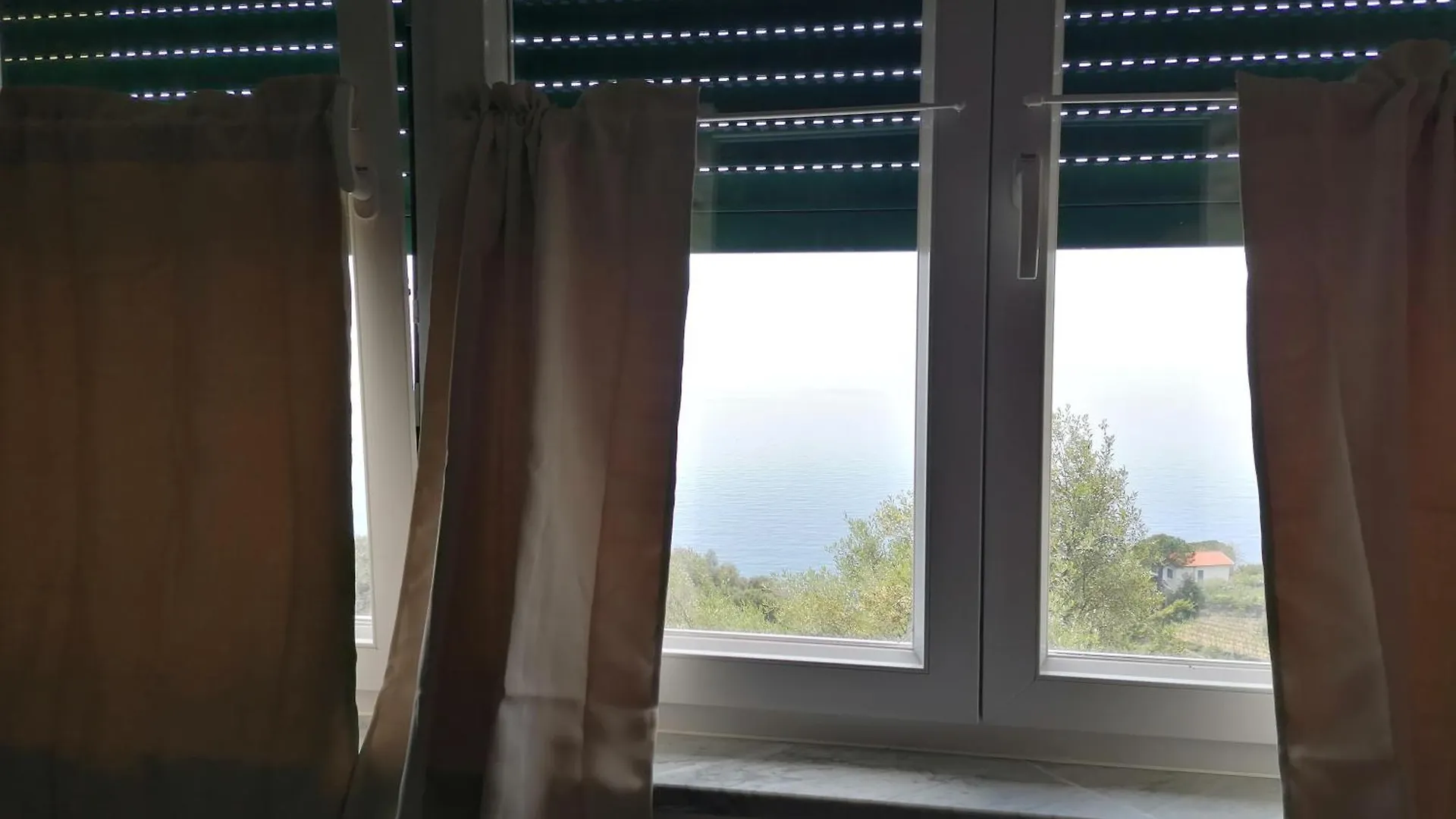 Perla Del Levante Hostel Framura 0*,  Ιταλία